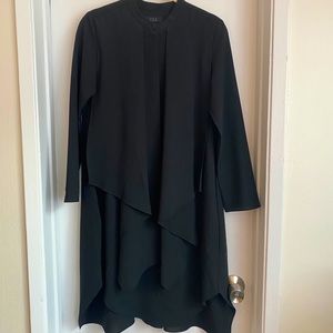 Flowing front black dress